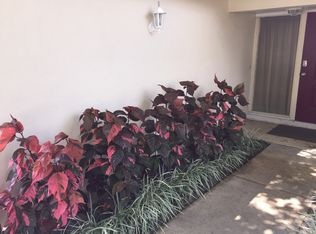 1643 N Hermitage Rd, Fort Myers, FL 33919