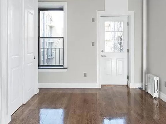 3rd image of 697 10th Ave APT 5FS
