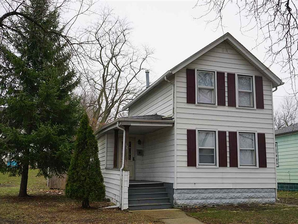 1st image of 625 N 1st St