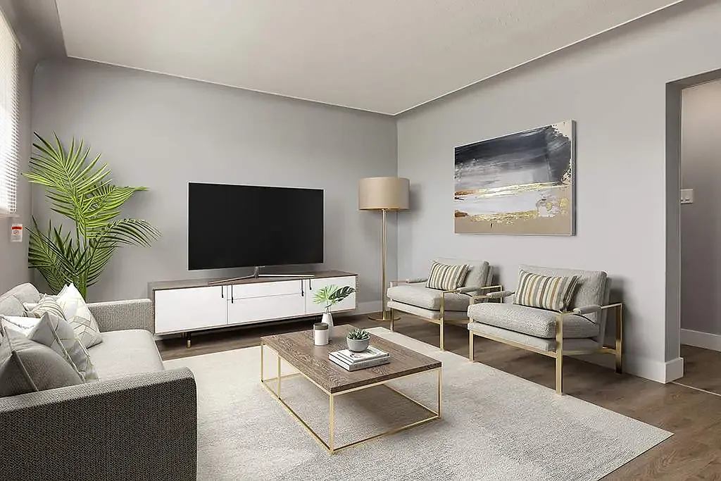 Eastwood Apartments — Photo 1