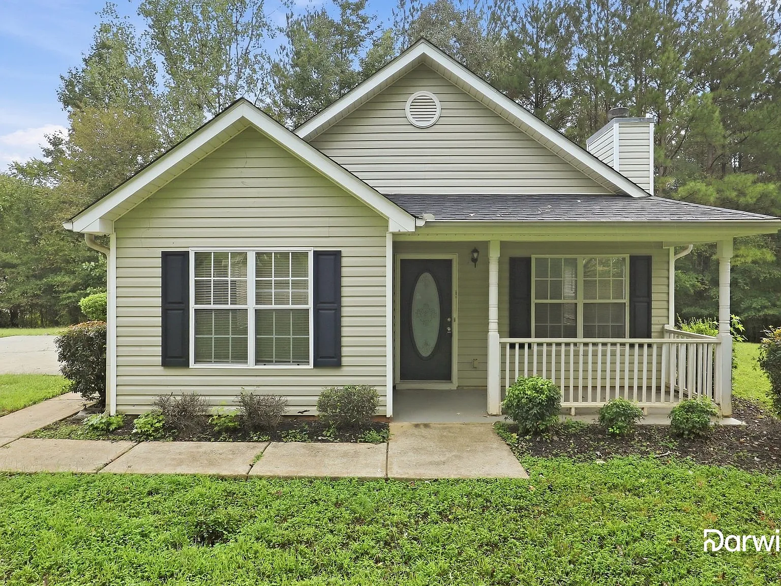 3 bed, 2.0 bath, 1260 sqft, $1,625 — Photo 1