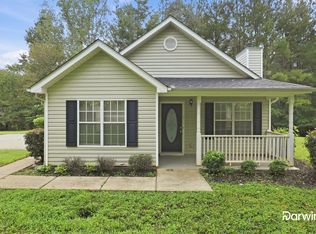 10 Ryans Cir, Covington, GA 30016