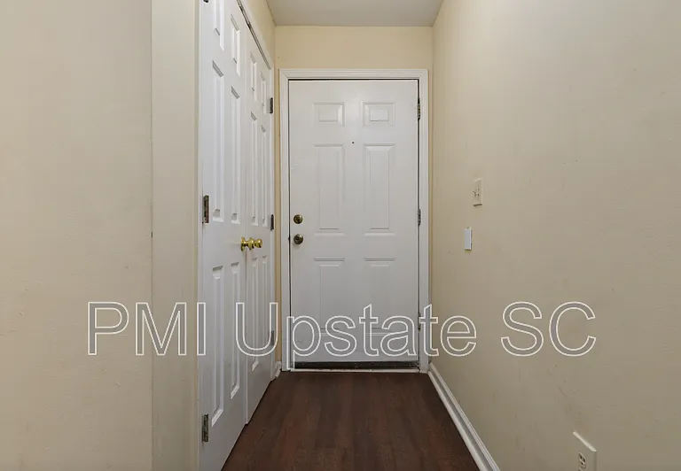 111 Charlestowne Way #C — Photo 4