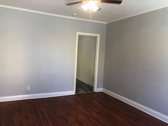 5th image of 947 S Bonnie Beach Pl