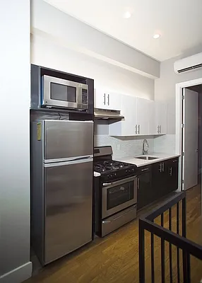 Rented by Citi Habitats | media 44