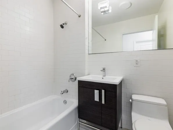 150 Clermont Avenue image 7 of 8