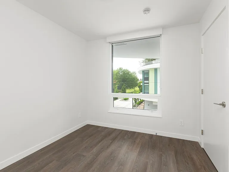 8189 Cambie St #302 — Photo 8