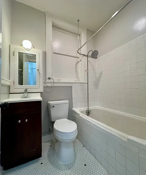 845 Sutter — Photo 12