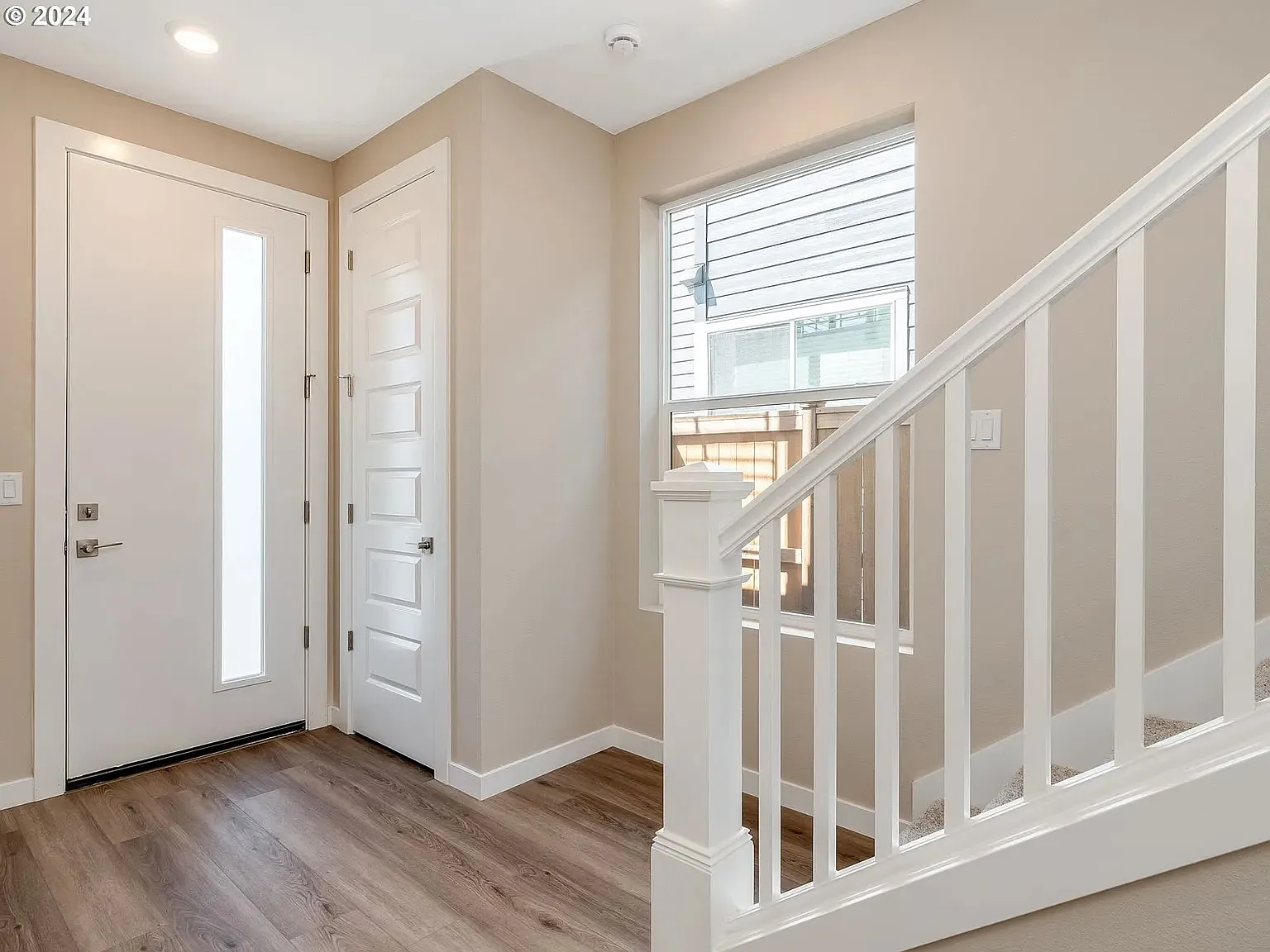 4 bed, 3.5 bath, 2162 sqft, $3,199 — Photo 3