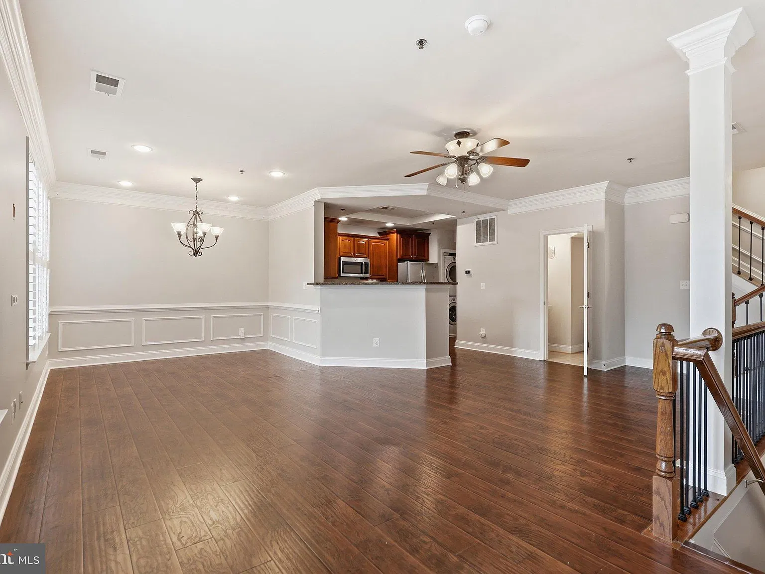 3 bed, 2.5 bath, 1524 sqft, $3,000 — Photo 4