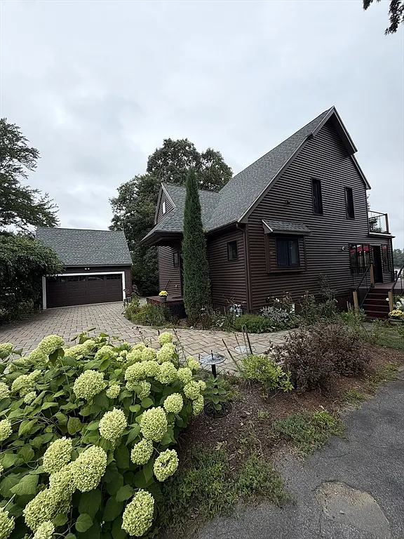 2 bed, 2.5 bath, 1540 sqft, $5,500 — Photo 1