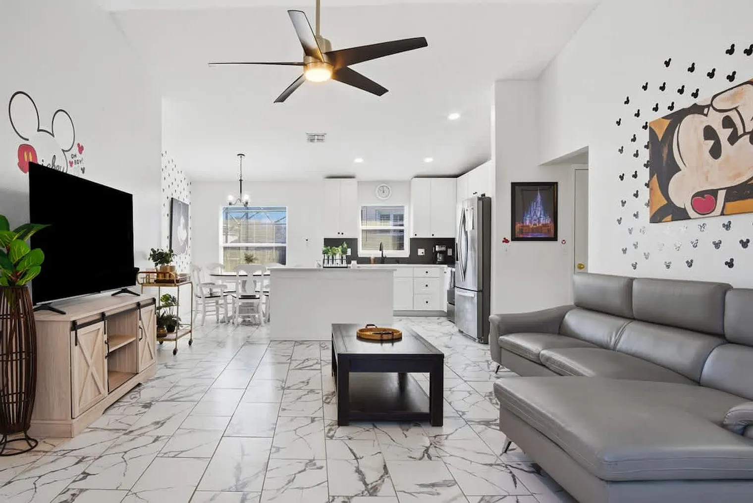 4 bed, 3.0 bath, $3,978 — Photo 1