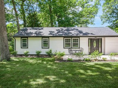 1009 White Oak Dr, South Bend, IN, 46617