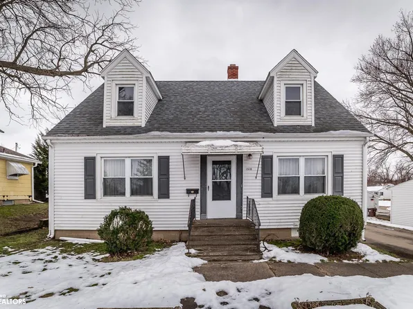 1518 W Main St, Marshalltown, IA 50158