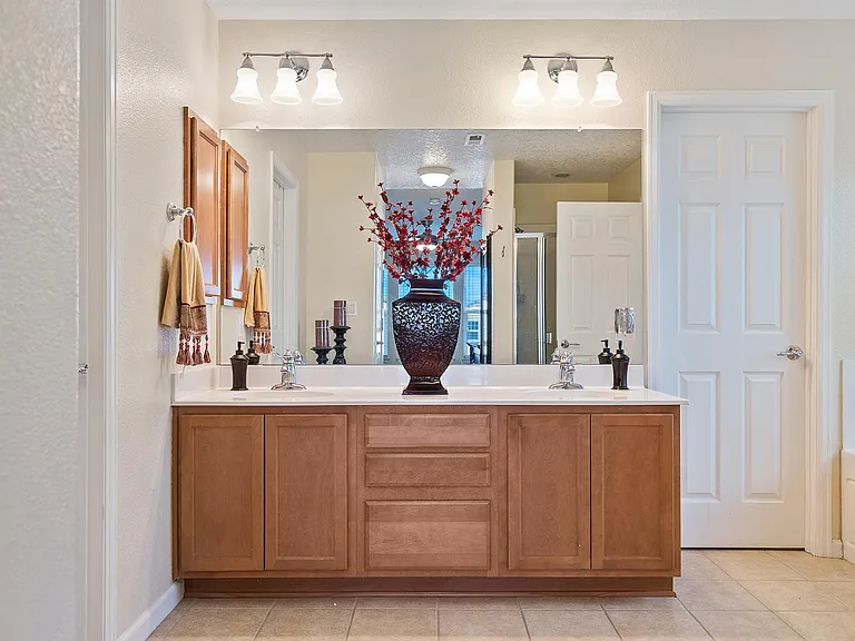 303 Tierra Rosa Pl NE — Photo 14