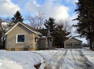 3212 E Grand Blanc Rd, Grand Blanc, MI 48439