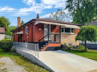 137 E 16th St, Hamilton, ON L9A 4J4