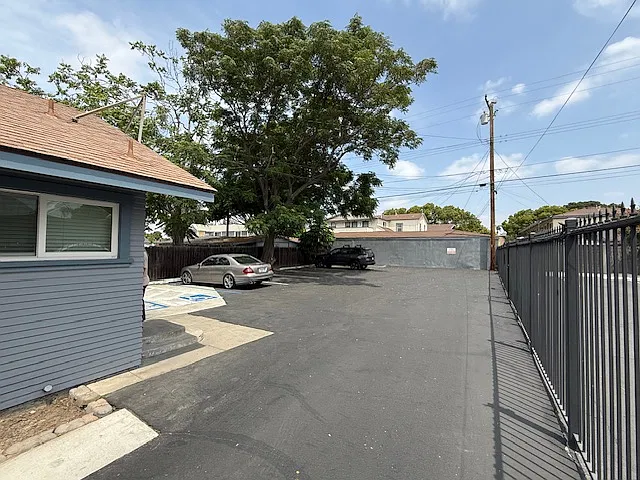 1 bed, 795 sqft, $2,200 — Photo 3