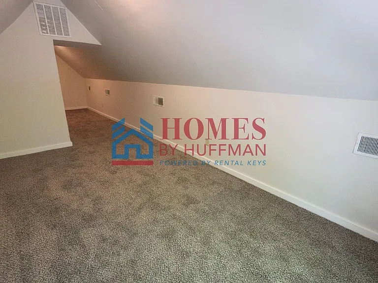 1025 N 2nd Ave — Photo 18