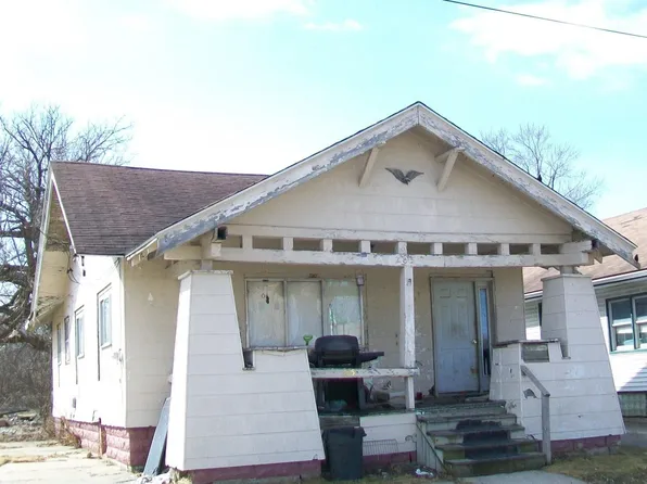 205 W Eddington Ave, Flint, MI 48503