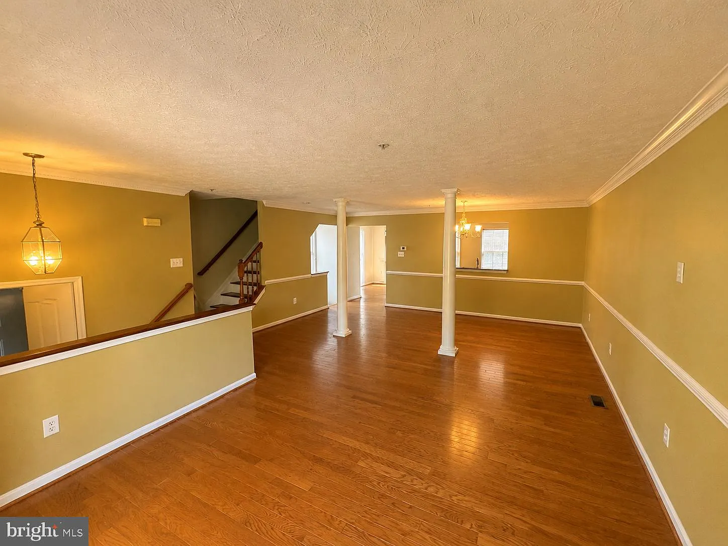 3 bed, 4.0 bath, 1616 sqft, $3,000 — Photo 3