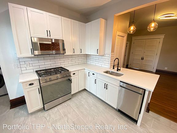 5th image of 1430 Neil Ave #1436-8