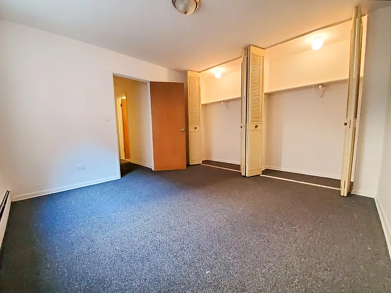525 W Aldine Ave #304 — Photo 5