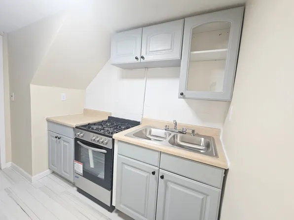 24 East 91st Street image 2 of 8