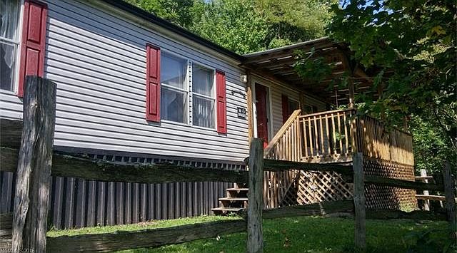 1st image of 55 Imperial Ct