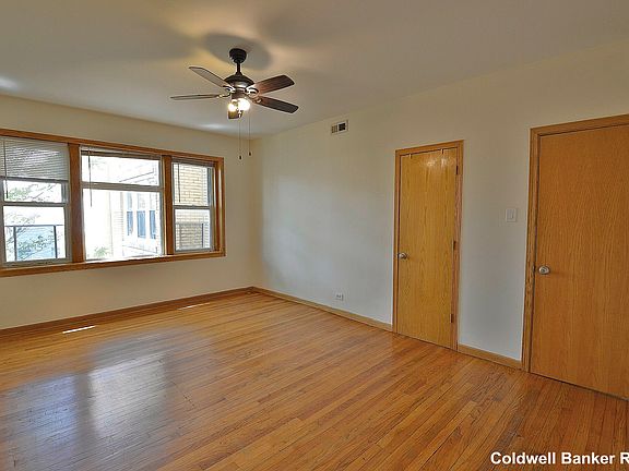5th image of 3108 W Walton St APT 2B