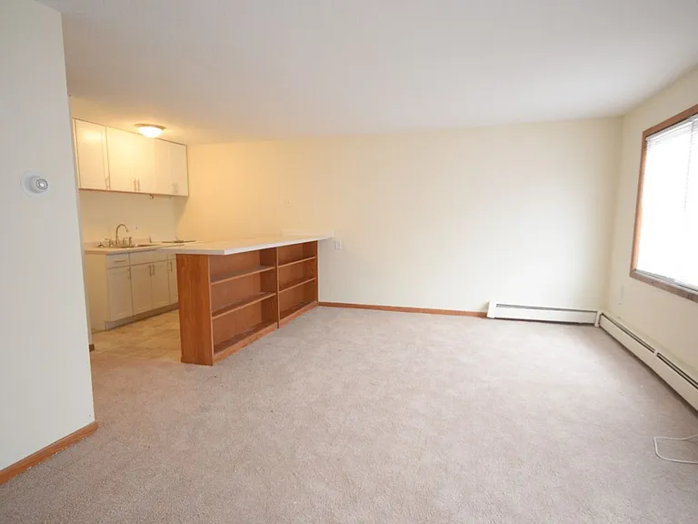 3527 Pillsbury Ave S — Photo 3