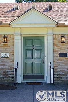 3rd image of 5318 Merrimac Ave