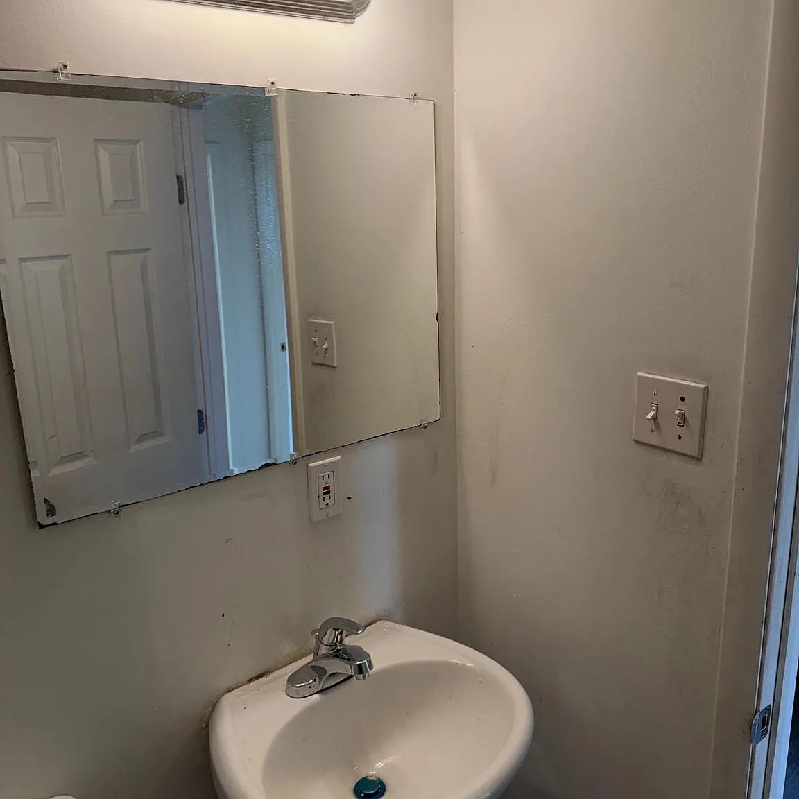 2 bed, 1.0 bath, 1575 sqft, $1,150 — Photo 4