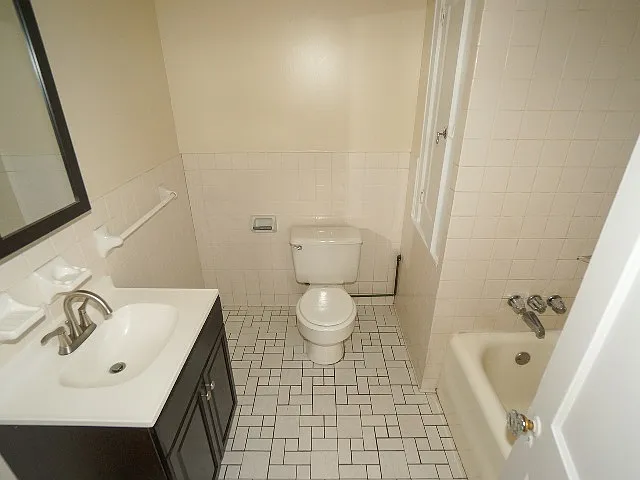 Bathroom Bathroom