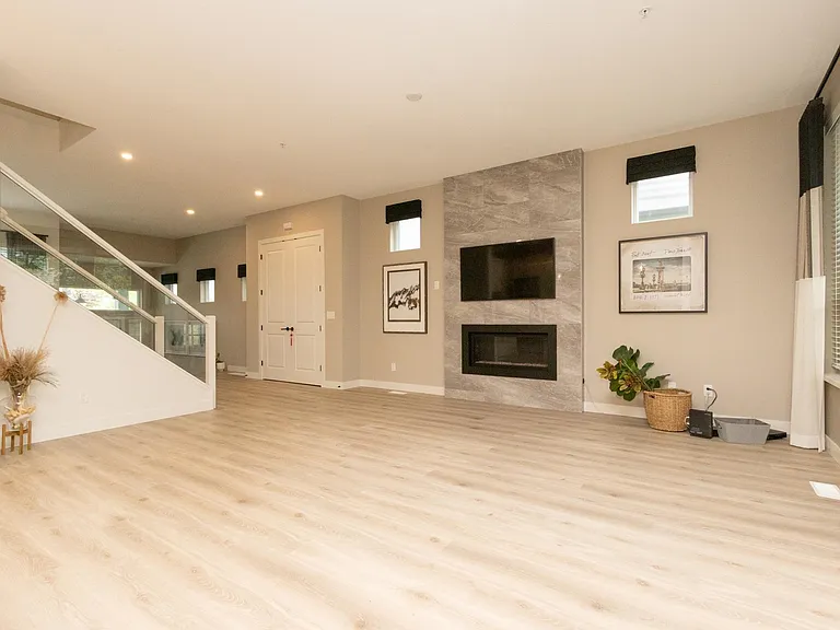 23193 113th Ave — Photo 11