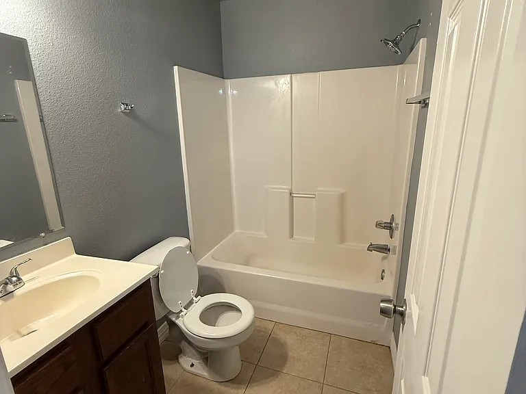 311 E Pine St #15 — Photo 32