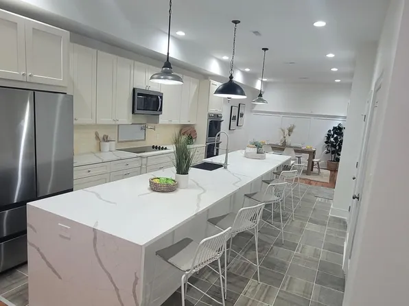 1317 N Central Ave, Baltimore, MD 21202