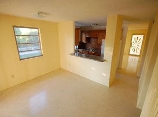 3090 SW 27th St, Miami, FL 33133