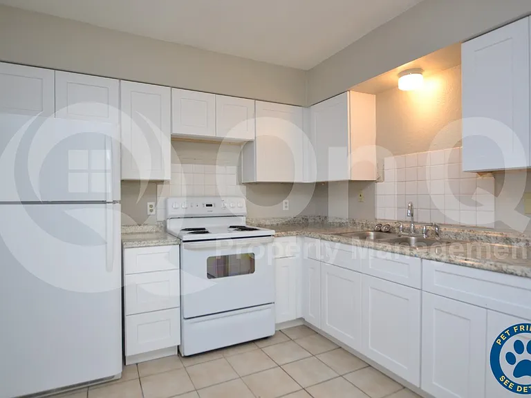 1861 N Center St #2 — Photo 1