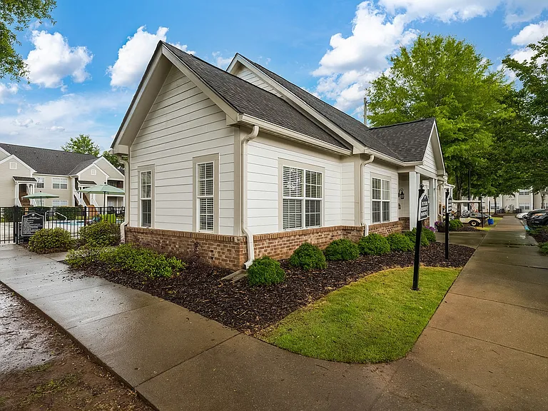 Maple Village Apartments — Photo 48