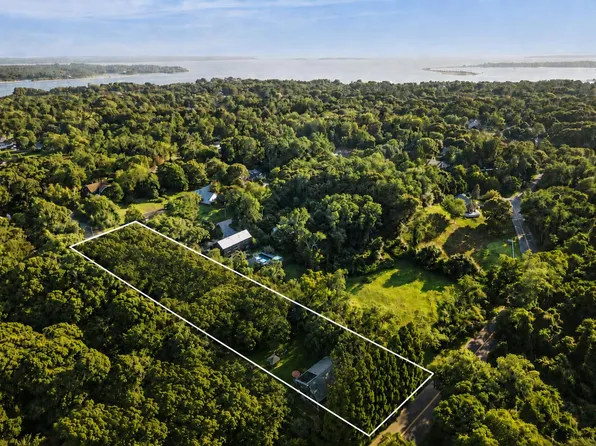 10 Linda Rd, Shelter Island, NY 11964