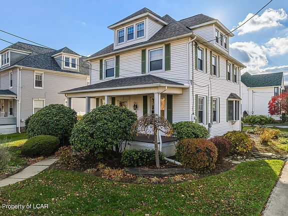 2nd image of 341 Exeter Ave