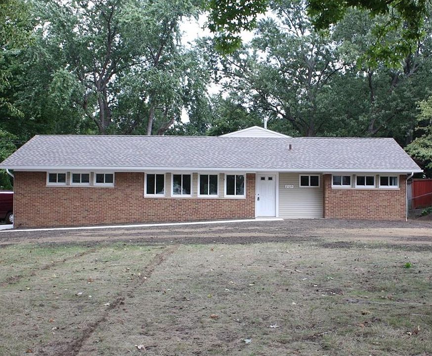 1st image of 2125 S Plaza Dr
