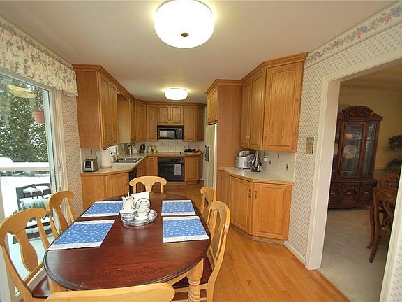 2nd image of 56 Kitty Hawk Dr