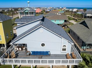 148 Howard Ave, Surfside Beach, TX 77541