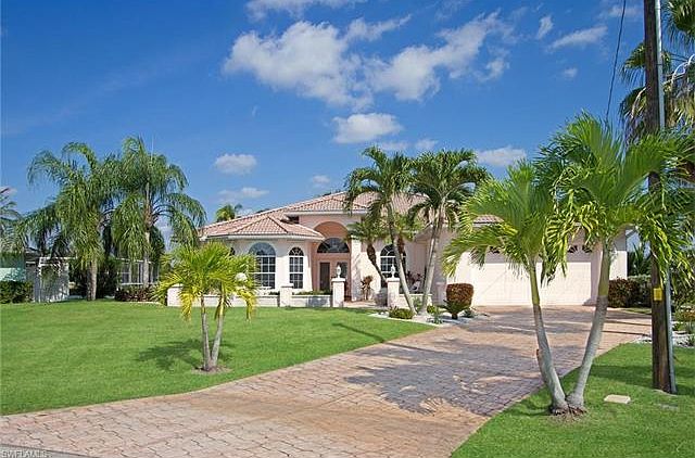 1st image of 4005 SW 29th Ave
