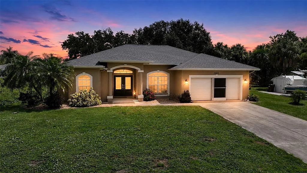 3 bed, 2.0 bath, 1738 sqft, $5,500 — Photo 1