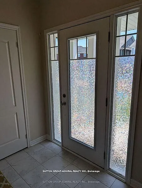 4 bed, $2,650 — Photo 3
