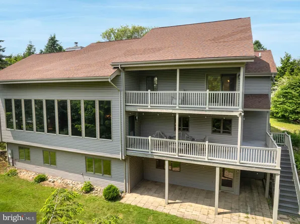 119 Wildernest Ln, Port Matilda, PA 16870
