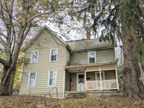 352 S Main St, Jamestown, NY 14701